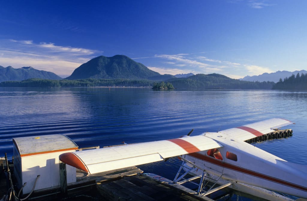 Clayoquot Tofino plane