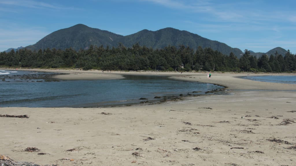 SOUTH CHESTERMAN BEACH, Tofino