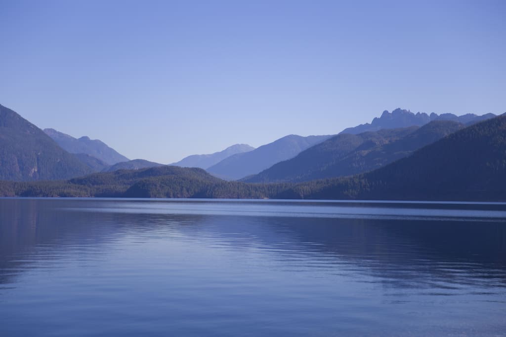 Kennedy Lake, Tofino