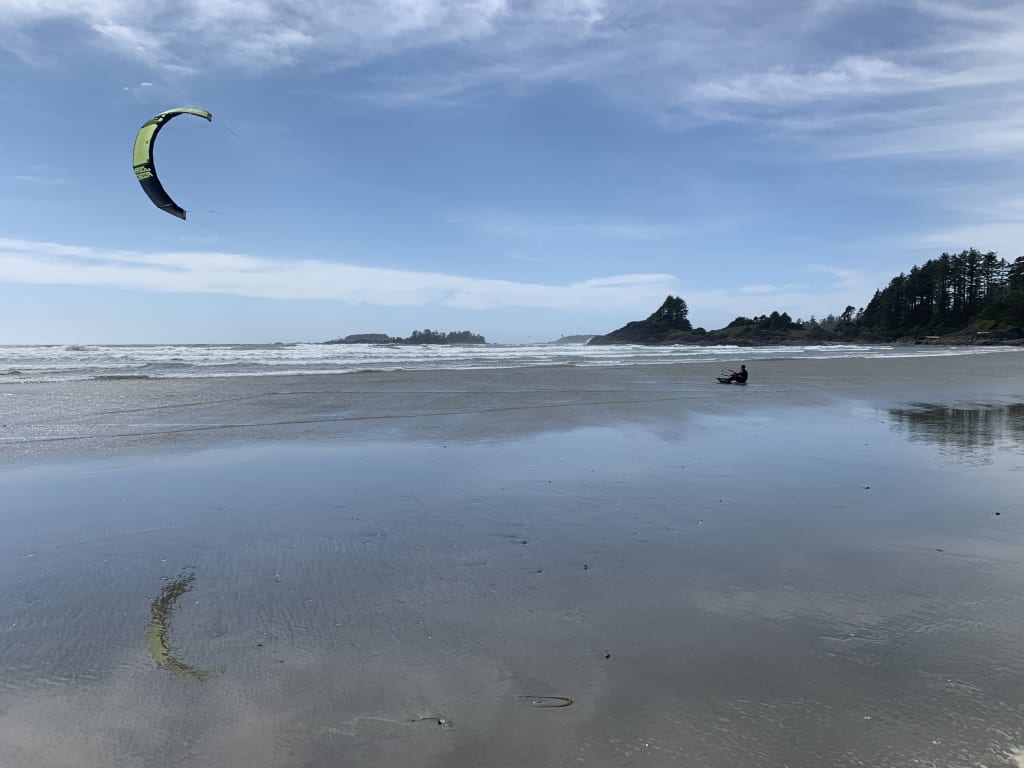 Surf on the Tofino coast