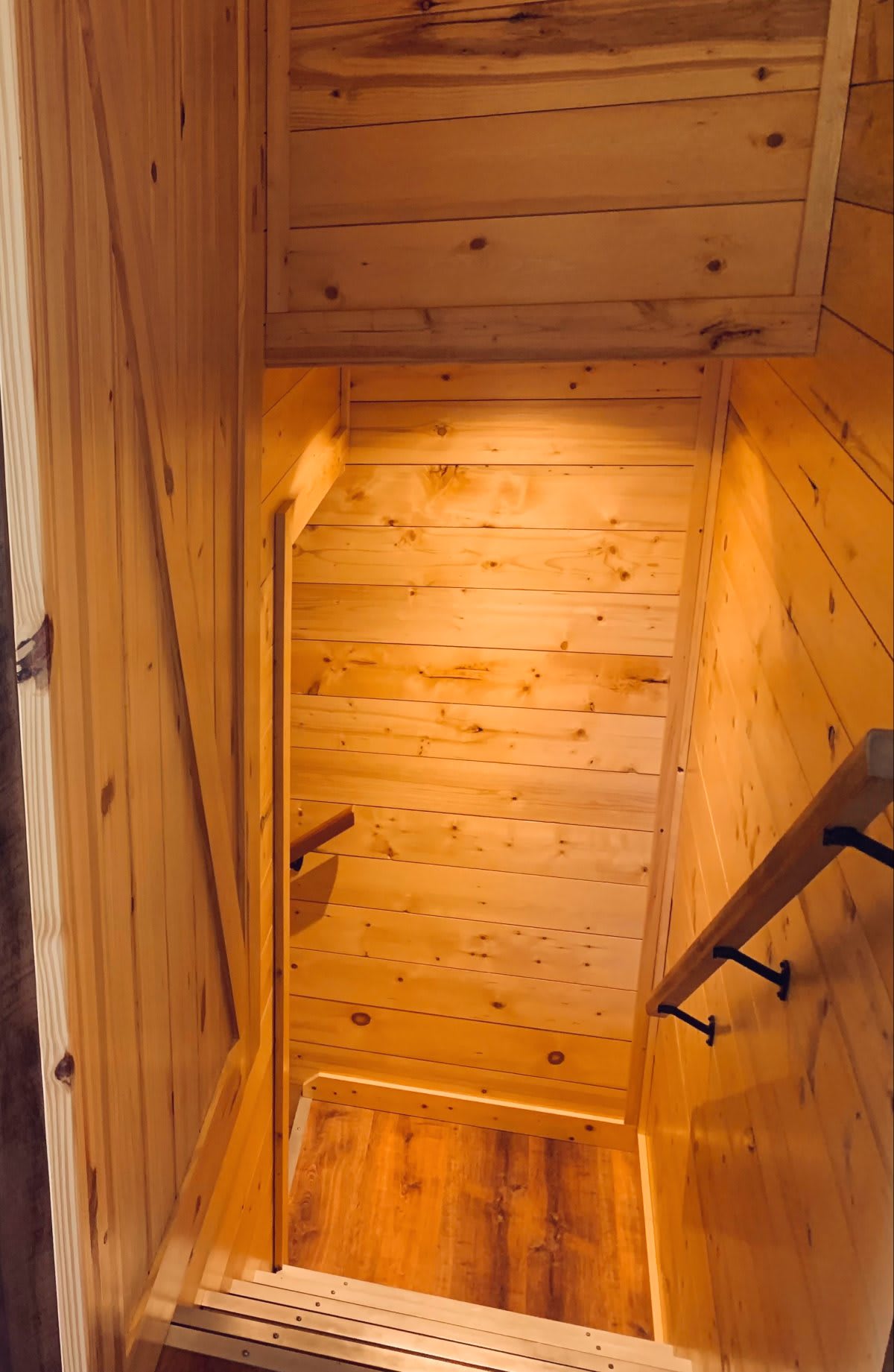 Eagle Cabin photo 9