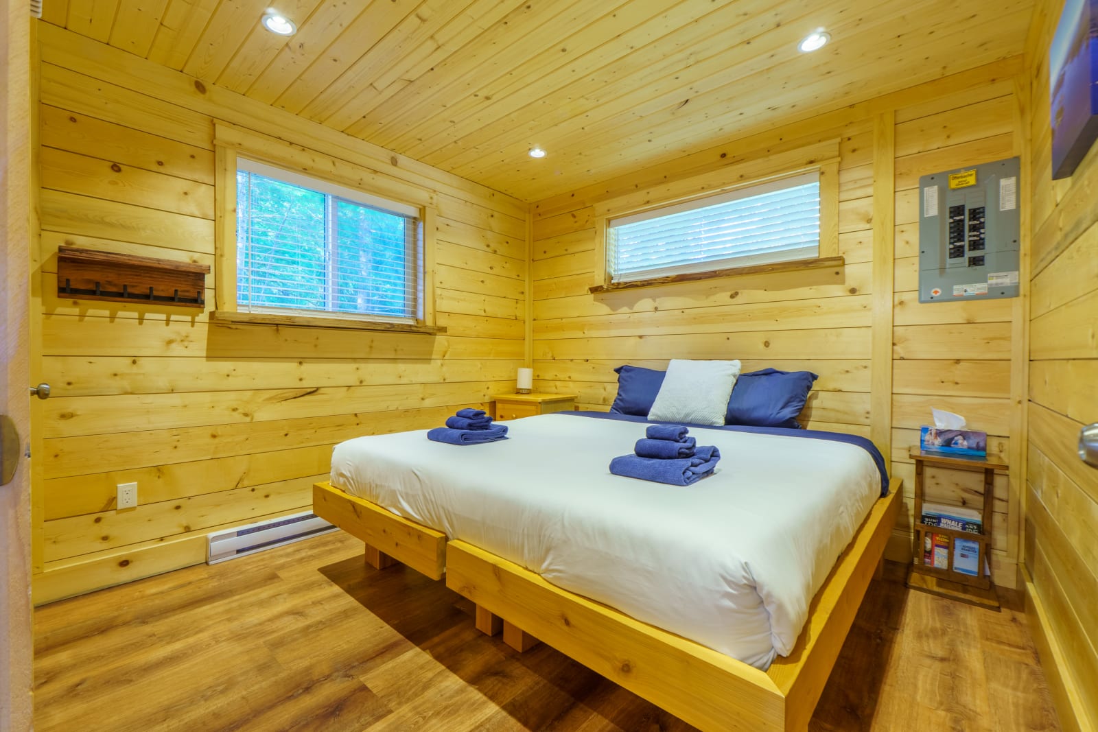Cedar Cabin photo 7