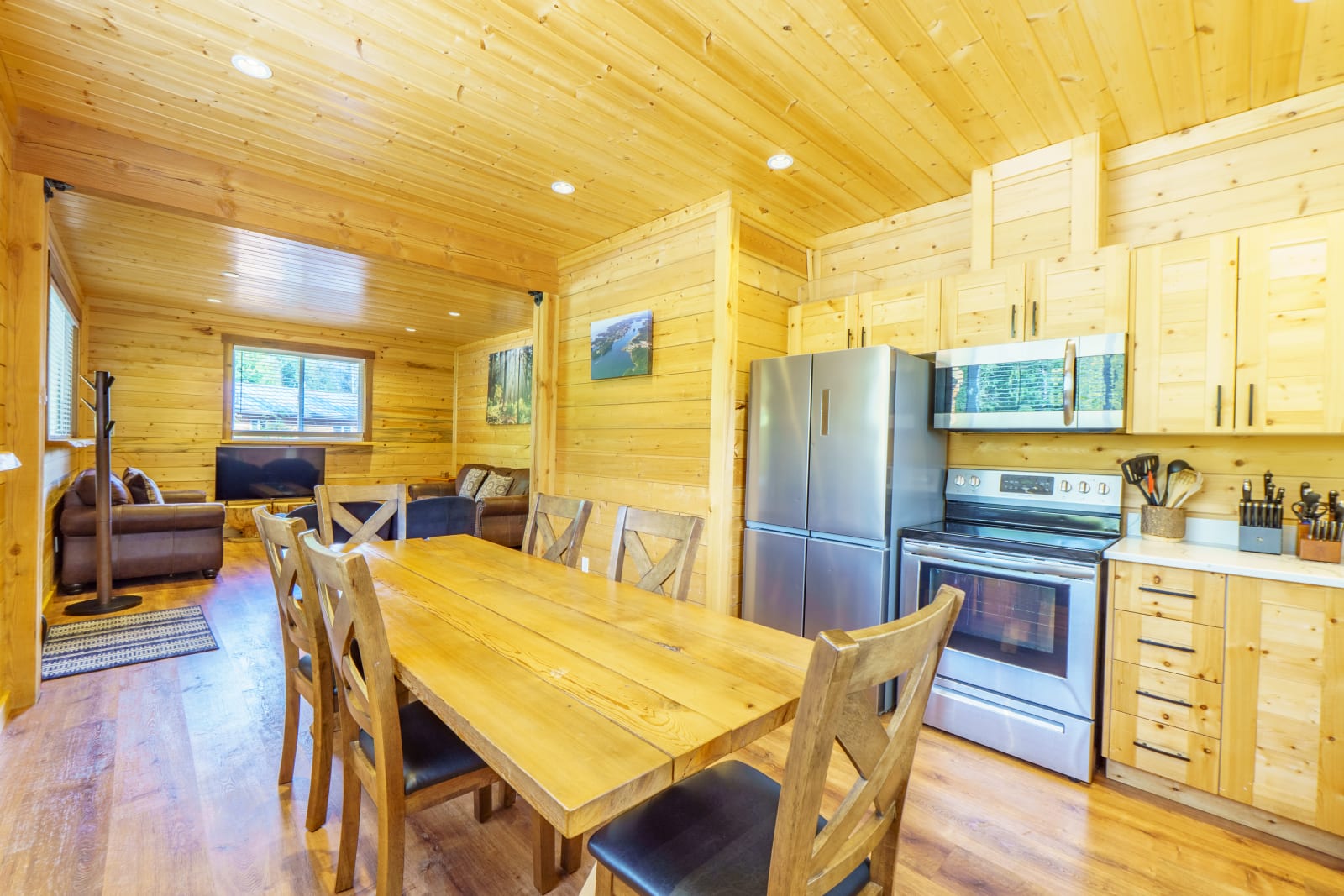 Tyee Cabin photo 11