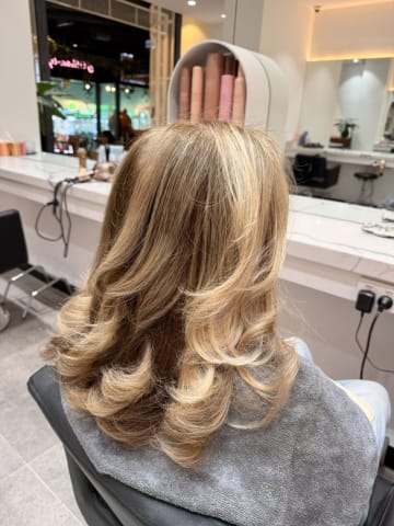 Hair by Cuts Avenue