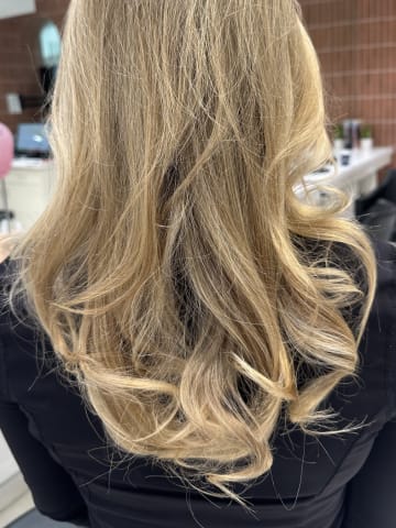 Hair by Cuts Avenue