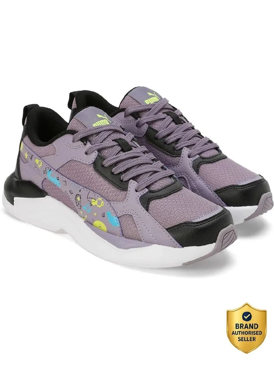Puma Lace Sneakers  At Rs.1,349