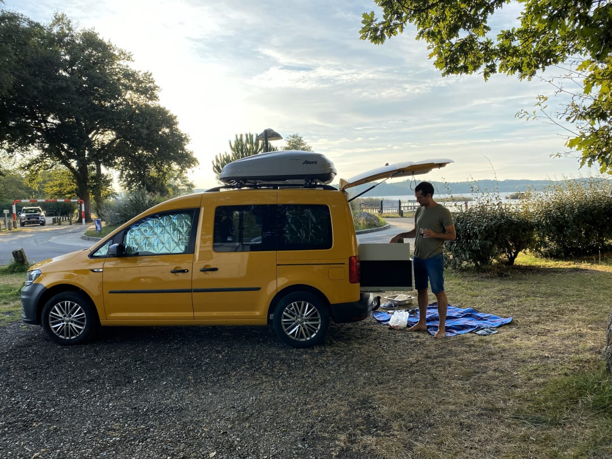 Cooking minimal lake dinner.