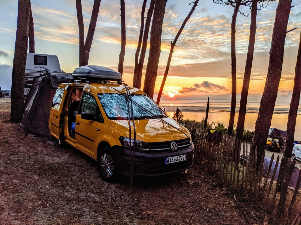 Sunset with sea view from the pitch.