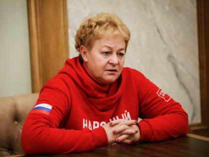 Игорь Артамонов встретился с членом Центрального штаба ОНФ Светланой Калининой