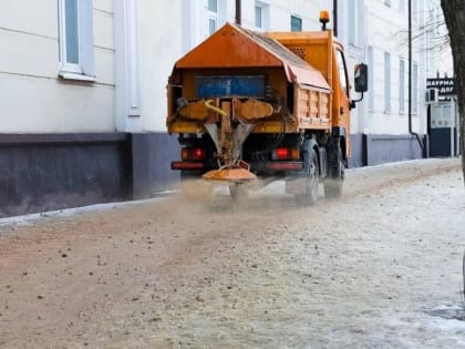 Из-за ледяного дождя в Липецке ввели жёлтый уровень погодной опасности