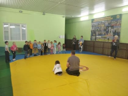 ГТО: Экскурсия в МБУ ДО «Спортивная школа»