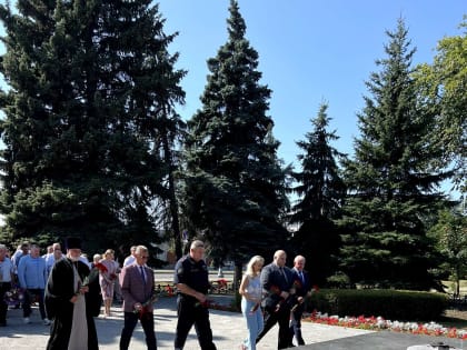 Торжественное собрание в Ельце в честь дня города