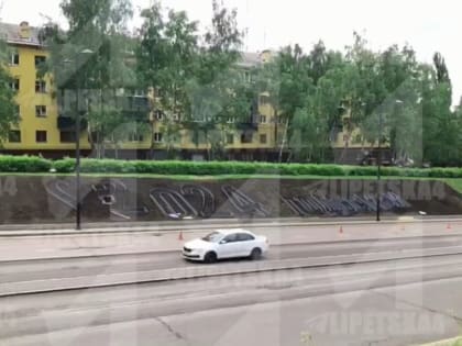 Цветочные часы, которые многие годы были визитной карточкой Липецка, исчезли с Петровского спуска