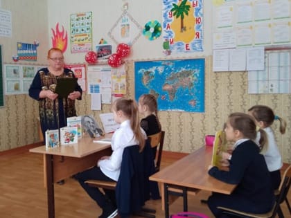 Литературный час "Талант добрый и весёлый"