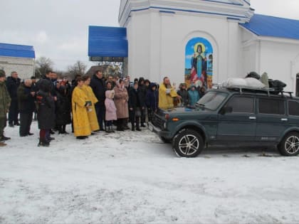 Единороссы собирают грузы для бойцов СВО