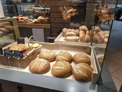 Липецкие предприятия продали товаров на 246 млрд рублей