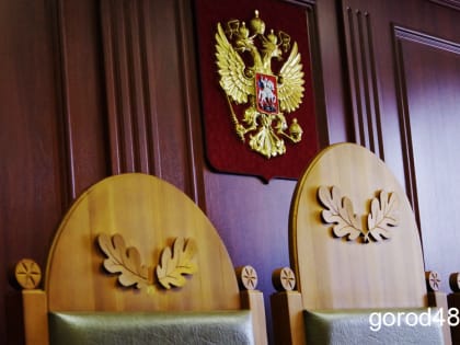 За удар в челюсть полицейскому липчанин получил 1 год исправительных работ