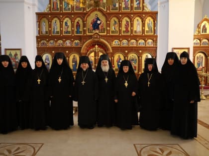 Круглый стол о древних монашеских традициях в современном мире