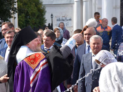 Задонский мужской монастырь посетили сотрудники пожарно-спасательных частей и представители власти Липецкой области