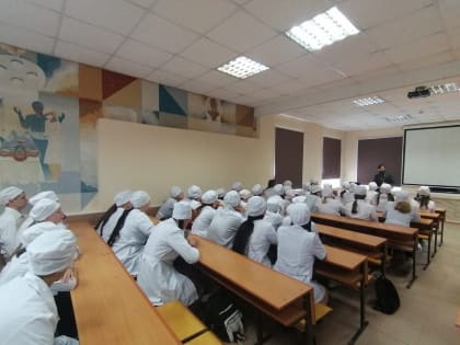 Продолжаем проведение мероприятий в рамках Всероссийского месячника антинаркотической направленности и популяризации здорового образа жизни на территории городского округа город Ел