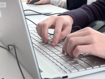 Под Липецком осудят мужчину за короткий ролик в соцсети с призывом избивать полицейских