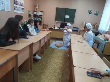 Встреча учащихся СОШ с. Октябрьское, СОШ 2 г. Усмани им. М. П. Константинова