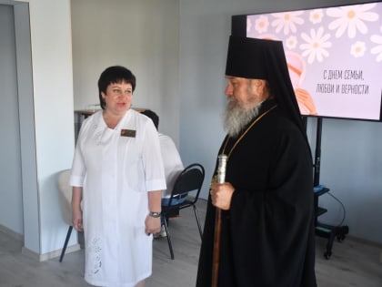 Владыка Максим провел встречу с медицинскими работниками ГУЗ “Елецкая городская больница №2”