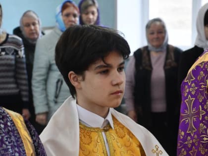 В 5-ю Неделю Великого поста епископ Максим совершил Литургию в Покровском храме поселка Агроном