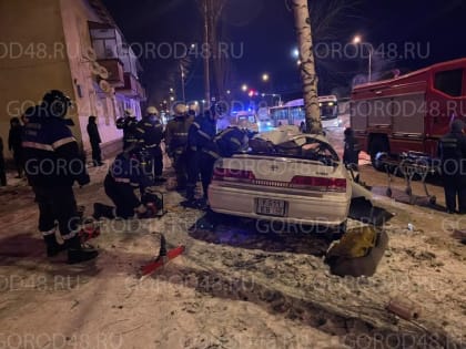 Авария на Студеновской: 21-летний водитель «Тойоты» остался жив, он госпитализирован