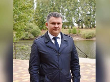 Глава Становлянского района ушел с поста спустя восемь лет работы