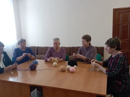 Сбор помощи для бойцов организовали пожилые жители многоквартирных домов