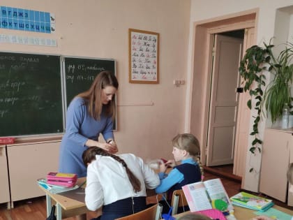 Мастер-класс по изготовлению открыток «Пасхальное яйцо» прошел в школе села Ольшанец