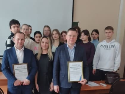 Студентов Финансового университета вооружили знаниями о последствиях номинального руководства