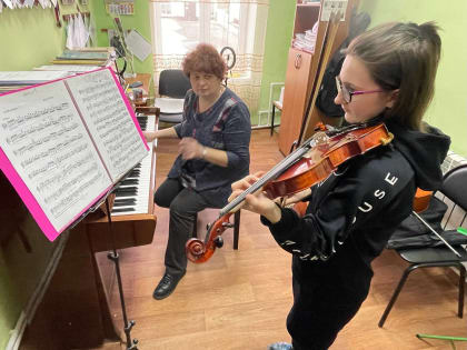 Новые инструменты получили в музыкальной школе Лебедяни в рамках нацпроекта «Культура»