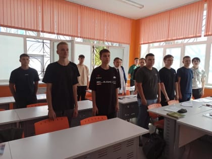 Помнить о Беслане: Уроки мужества в Липецком металлургическом колледже