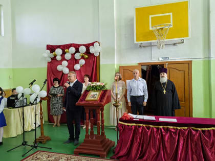 В Елецкой Православной гимназии прозвенел Последний звонок
