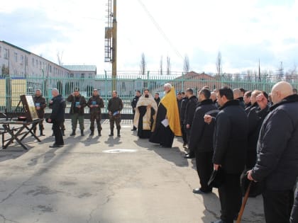 В исправительную колонию №4 доставили икону Божьей Матери «Избавительница от бед»