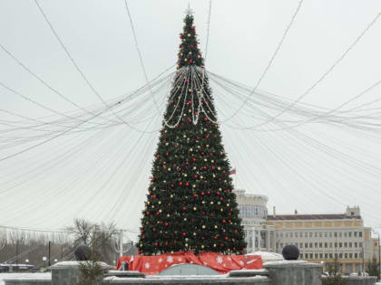 Новогоднее настроение уходит из Липецка