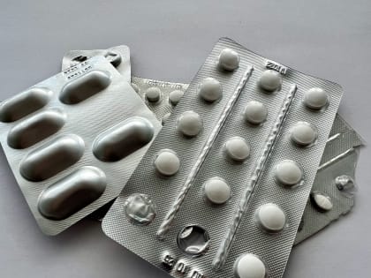 За первые выходные мая в Липецке отравились алкоголем, наркотиками и лекарствами 15 человек