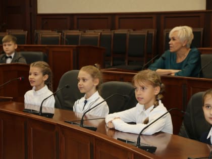 Экскурсия для третьеклассников в Липецком горсовете