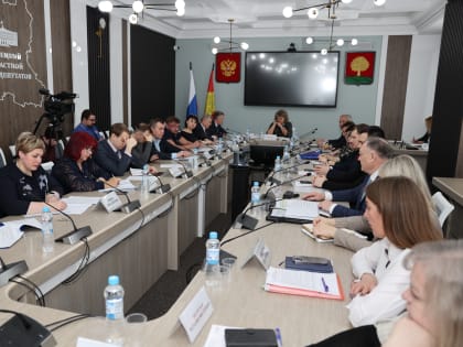 Начальник Управления Минюста России по Липецкой области принял участие в работе комитетов Липецкого областного Совета депутатов