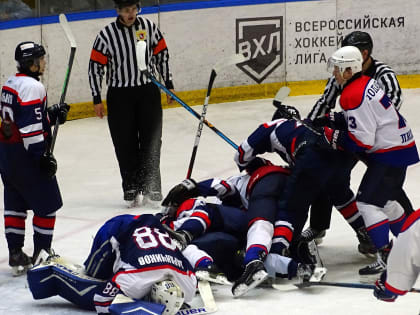 Погоню начали уже без главного тренера (видео)