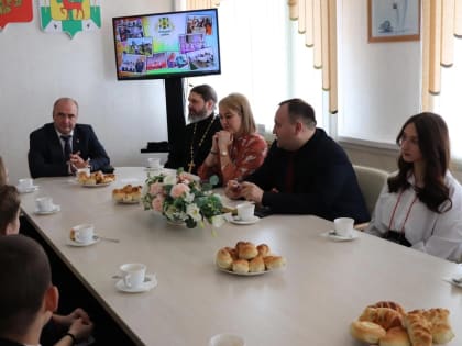 встреча главы Елецкого района с лидерами - активными учащимися школ Елецкого района