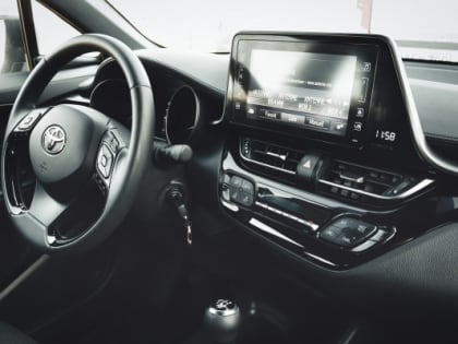 Липецкую чиновницу наказали на использование служебного авто в своих целях