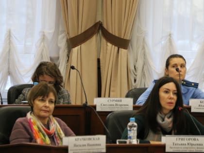 В городском бюджете увеличили средства на противогололедные материалы