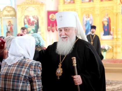 Верующие Липецкой епархии сердечно поздравляют Владыку митрополита Арсения с днем тезоименитства