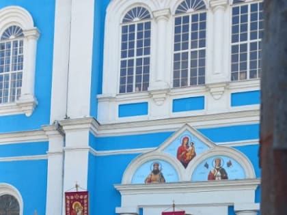 Крестный ход в Данкове с Тихвинской иконой Божией Матери