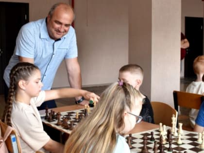 В Елецком районе стартовал первый этап соревнований по быстрым шахматам