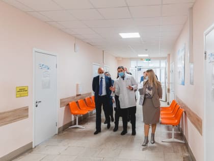 Липецкие власти решили придать новый вид старой поликлинике на окраине города, не видевшей капремонта 30 лет