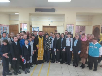 Молебен об обучении и здравии в школе-интернате г. Данкова